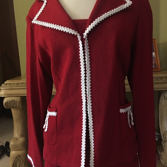 2pc Suit Red&white - Picture 1 of 4